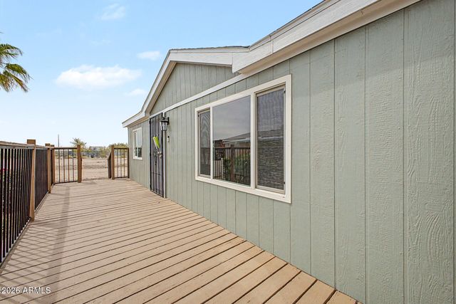 2000 S APACHE Road 220, Buckeye, AZ 85326