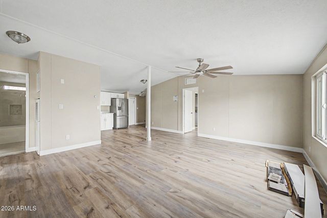 2000 S APACHE Road 220, Buckeye, AZ 85326