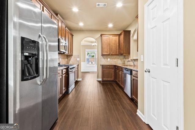 3920 LAKE MANOR Way, Atlanta, GA 30349