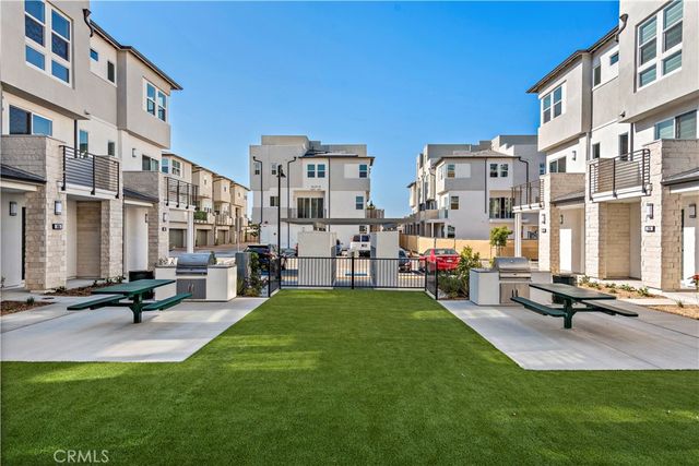 2019 W Bushell, Anaheim, CA 92805
