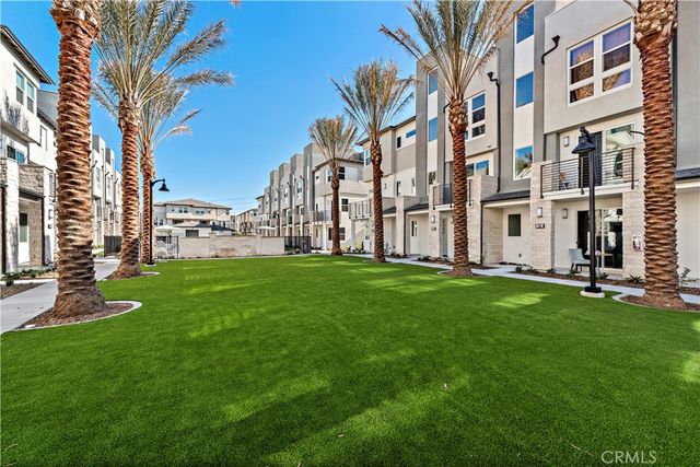 2019 W Bushell, Anaheim, CA 92805