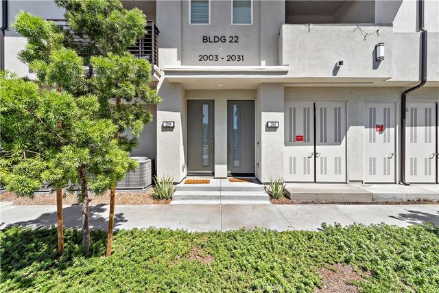 2019 W Bushell, Anaheim, CA 92805