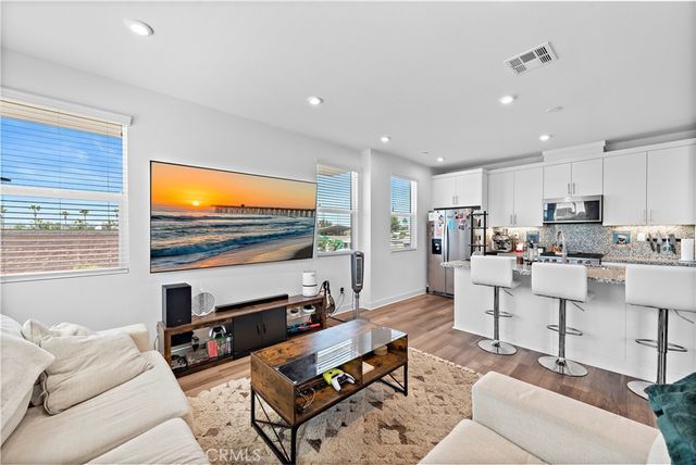 2019 W Bushell, Anaheim, CA 92805
