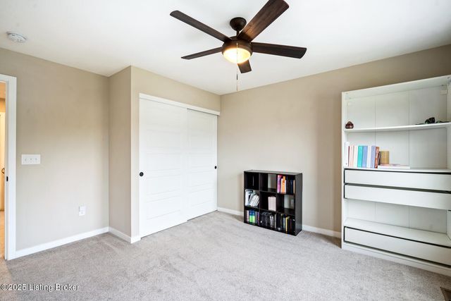 18070 Bridle Run Dr, Louisville, KY 40245