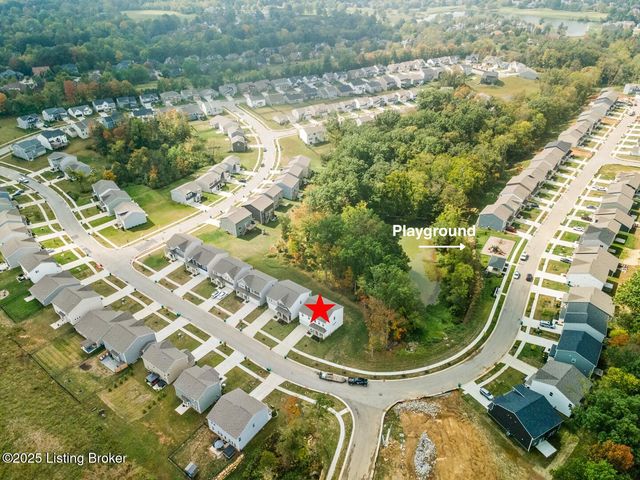 18070 Bridle Run Dr, Louisville, KY 40245