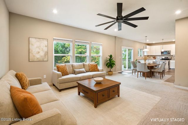 18070 Bridle Run Dr, Louisville, KY 40245