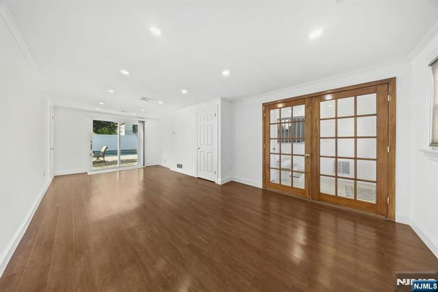 62 Sycamore Road, Dumont, NJ 07628