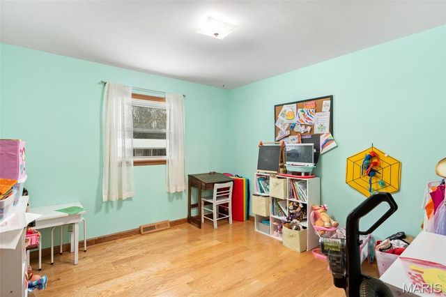 113 Dawn Drive, Washington, MO 63090