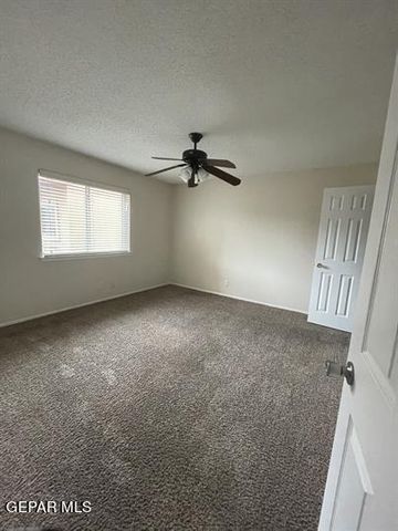 5225 ROGER MARIS Drive, El Paso, TX 79934