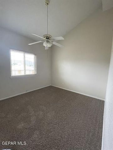 5225 ROGER MARIS Drive, El Paso, TX 79934