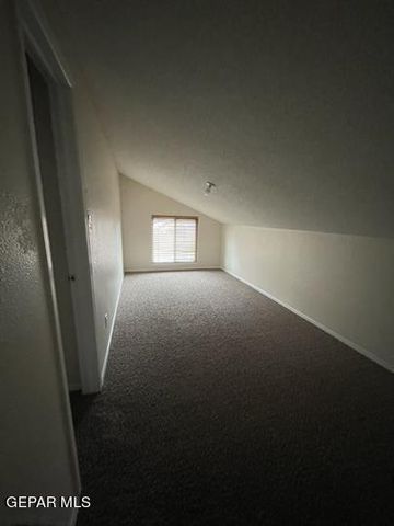 5225 ROGER MARIS Drive, El Paso, TX 79934