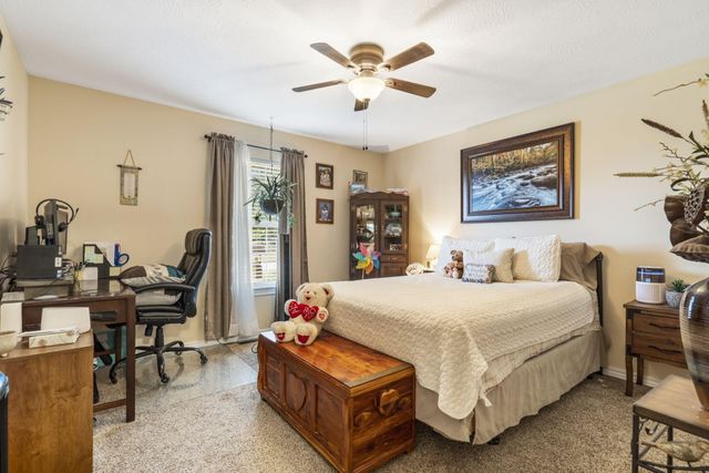 307 E Cypress Street, Clever, MO 65631