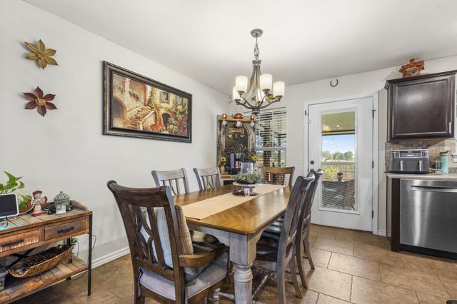 307 E Cypress Street, Clever, MO 65631