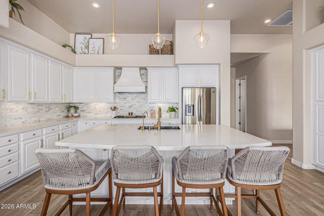 27540 N 83RD Drive, Peoria, AZ 85383