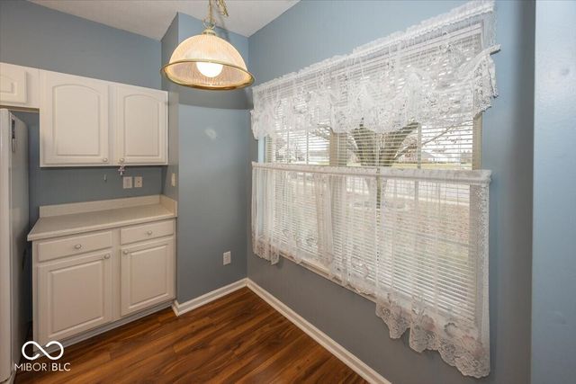 1594 Stonewall Drive, Greenfield, IN 46140