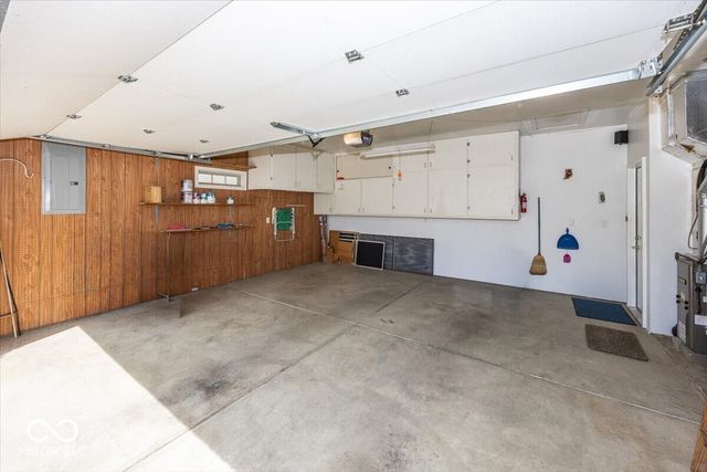 1594 Stonewall Drive, Greenfield, IN 46140