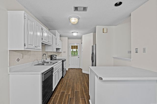2402 Austin Oaks Drive, Sherwood, AR 72120