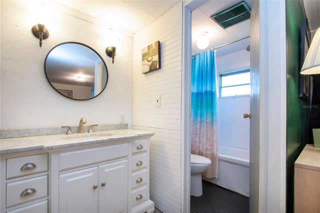 420 49TH STREET E 116, Palmetto, FL 34221