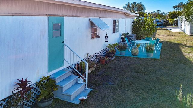 420 49TH STREET E 116, Palmetto, FL 34221
