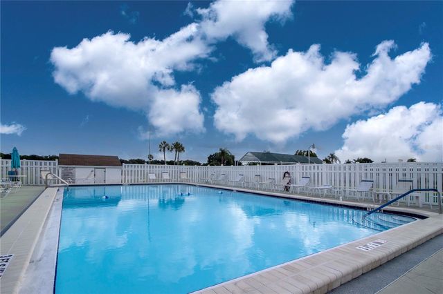 420 49TH STREET E 116, Palmetto, FL 34221