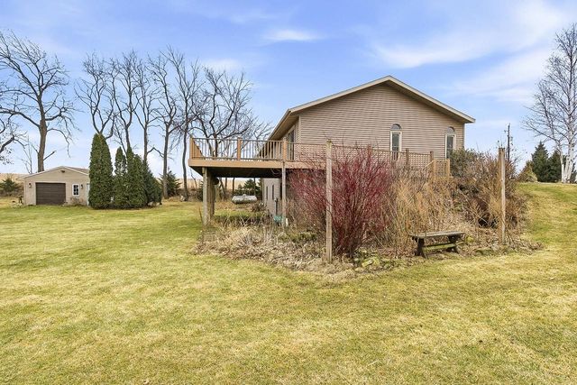 N5902 County Road Q, Jefferson, WI 53549