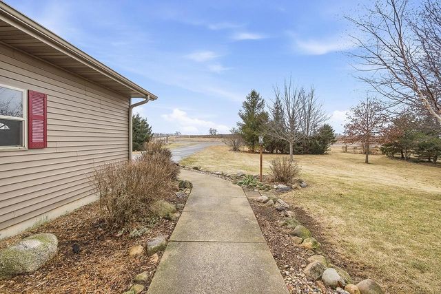 N5902 County Road Q, Jefferson, WI 53549