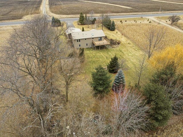 N5902 County Road Q, Jefferson, WI 53549