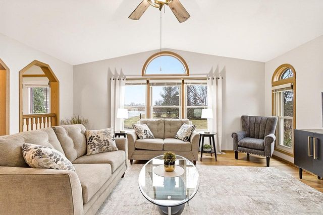 N5902 County Road Q, Jefferson, WI 53549