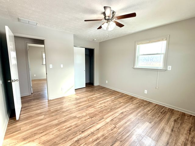 3132 S County Road 1300 E, Crothersville, IN 47229