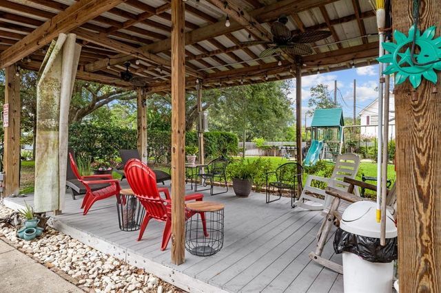 7648 Broadview Drive, Houston, TX 77061