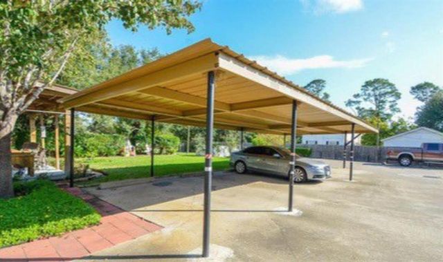 7648 Broadview Drive, Houston, TX 77061