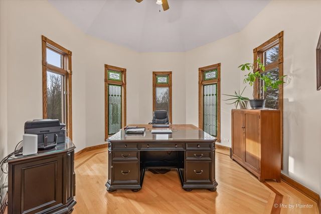 10018 Haegers Bend Road, Barrington Hills, IL 60102