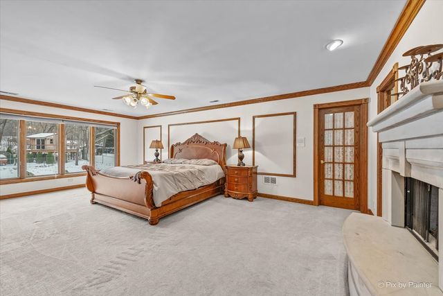 10018 Haegers Bend Road, Barrington Hills, IL 60102