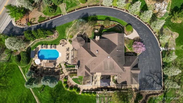 10018 Haegers Bend Road, Barrington Hills, IL 60102