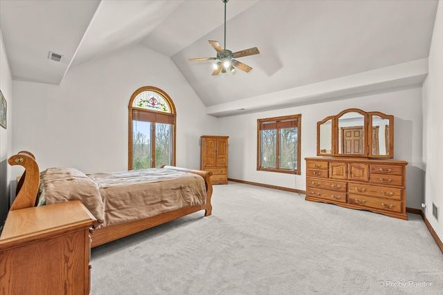 10018 Haegers Bend Road, Barrington Hills, IL 60102