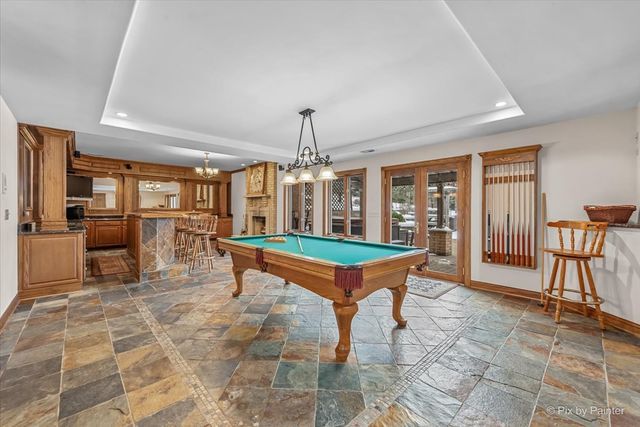 10018 Haegers Bend Road, Barrington Hills, IL 60102