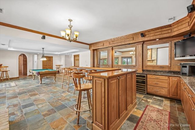 10018 Haegers Bend Road, Barrington Hills, IL 60102