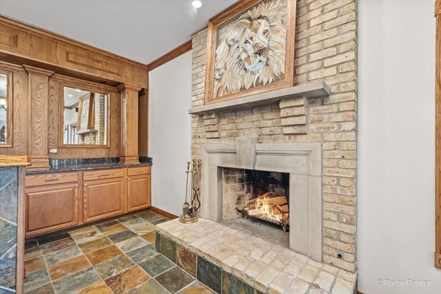 10018 Haegers Bend Road, Barrington Hills, IL 60102