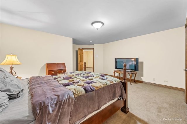 10018 Haegers Bend Road, Barrington Hills, IL 60102