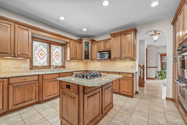 10018 Haegers Bend Road, Barrington Hills, IL 60102