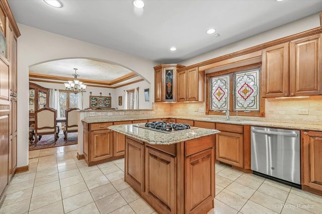10018 Haegers Bend Road, Barrington Hills, IL 60102