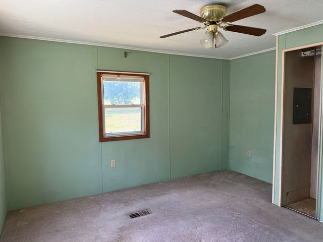 16 Autumn Drive, Belmont, NH 03220