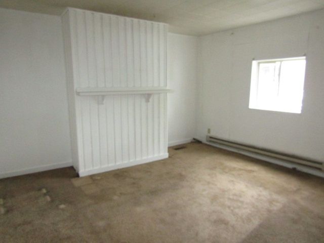 1411 Martha St, Munhall, PA 15120