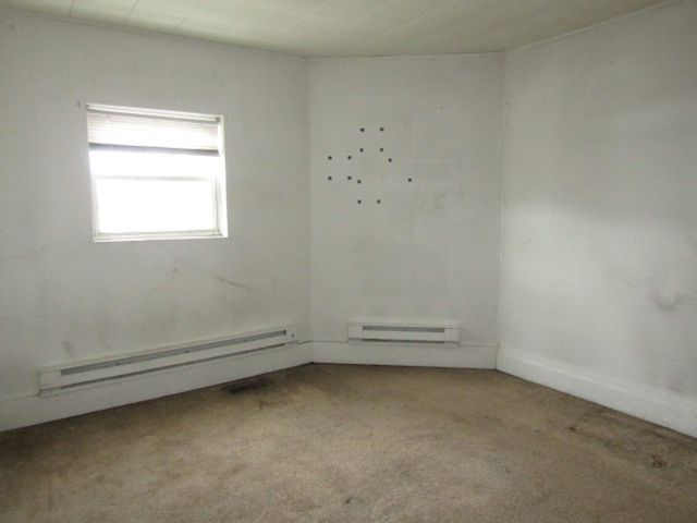 1411 Martha St, Munhall, PA 15120