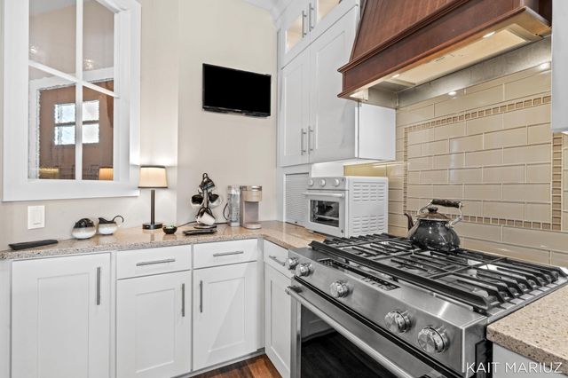 543 Macatawa Avenue, Holland City, MI 49423