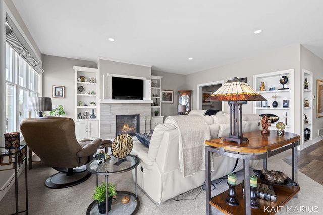 543 Macatawa Avenue, Holland City, MI 49423