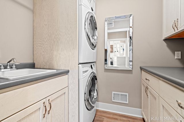 543 Macatawa Avenue, Holland City, MI 49423