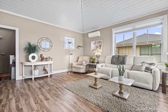 543 Macatawa Avenue, Holland City, MI 49423