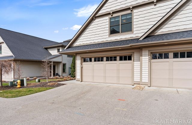 543 Macatawa Avenue, Holland City, MI 49423