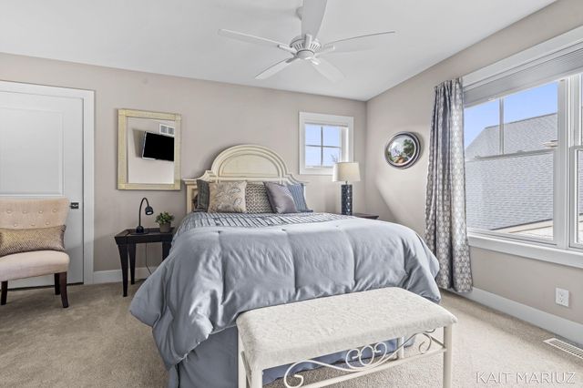 543 Macatawa Avenue, Holland City, MI 49423